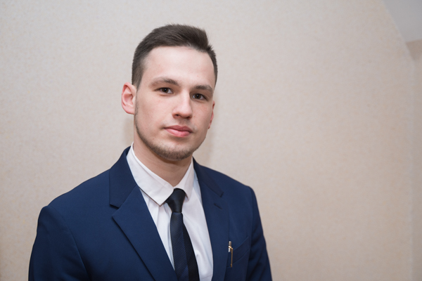 Денисов Артем Владимирович